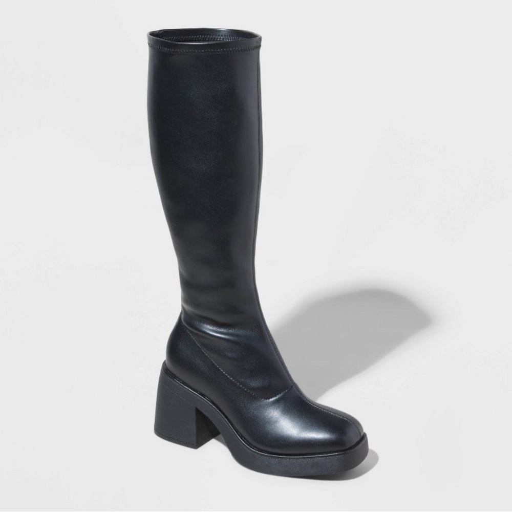 Black Chunky Heeled Knee-High Boots